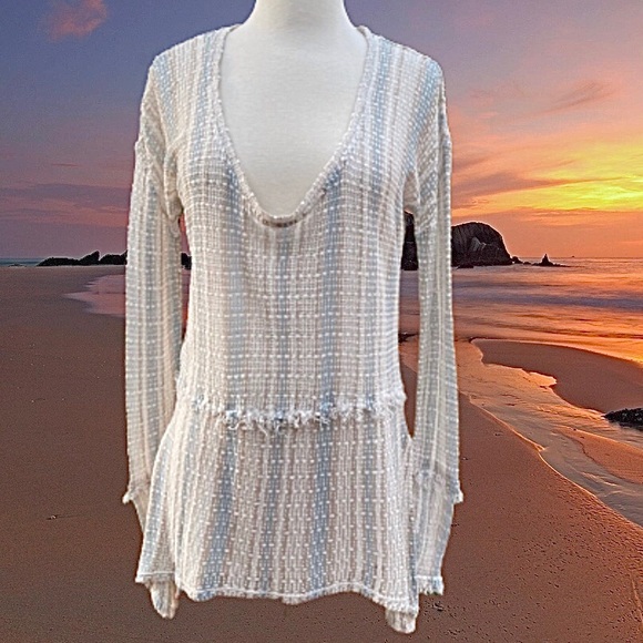 O'Neill Tops - 💖 O’Neill Cotton-Blend Crochet Knit Tunic Top
